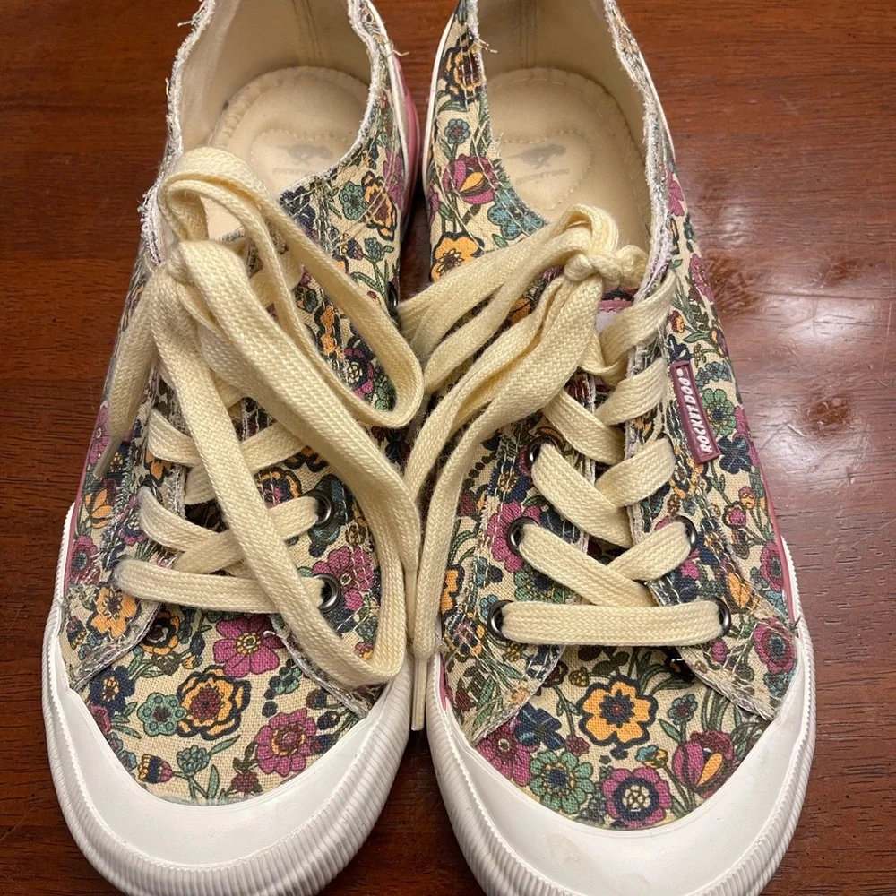 Rocket Dog Floral Canvas sneakers - Picture 2 of 11
